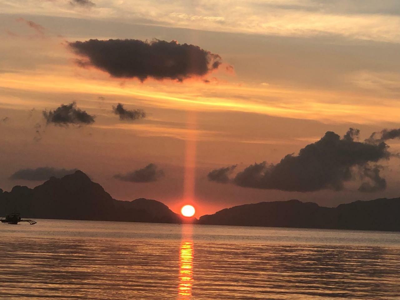 Rl Coastline Inn เอลนิโด ภายนอก รูปภาพ